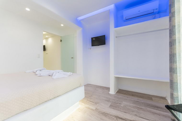 Ground floor apartments for 5 or 6